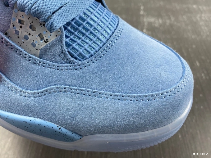 Rep Retro Jordan (PE) 4 UNC HO12MNJDLS247 0811